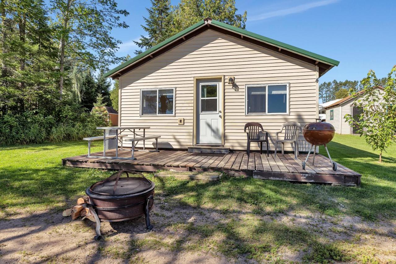 Blue Moon Resort & Motel Hill City Eksteriør bilde